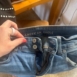 American Eagle Outfitters Light-Mid Blue High-Rise Women's Jeans
